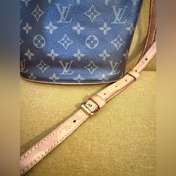 💎✨AUTHENTIC✨💎Louis Vuitton Drouot Shoulder bag - Picture 7 of 16